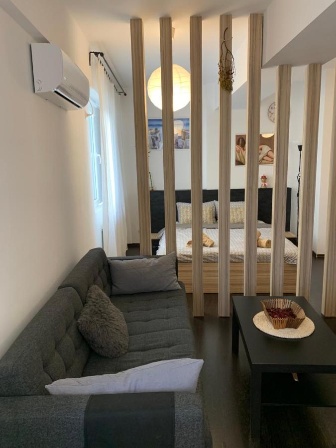 Cata Residence Bukares Bagian luar foto